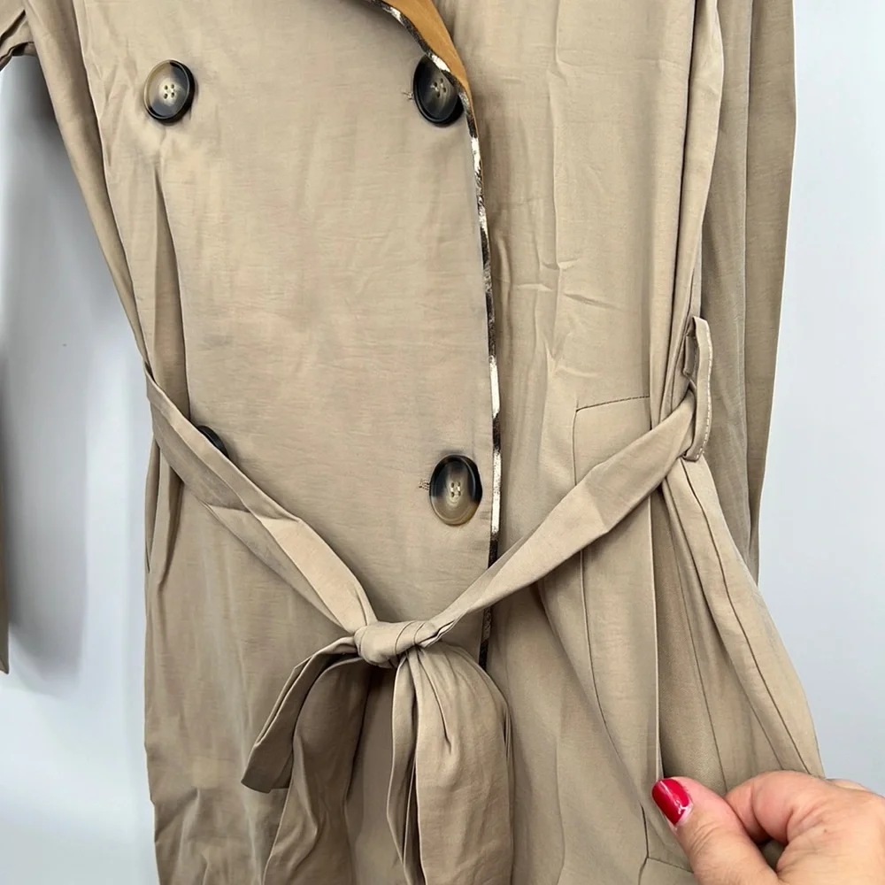 NWT Mystree Trench Coat Khaki Mustard Belted Pockets Flowing Detailed Piping - Picture 7 of 13